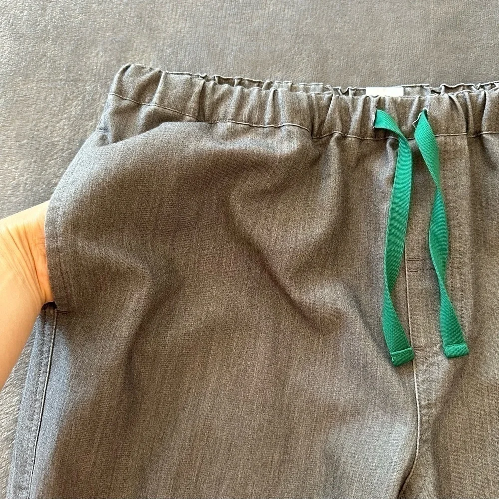 FIGS Pisco Basic Scrub Graphite Men’s Pants Size S